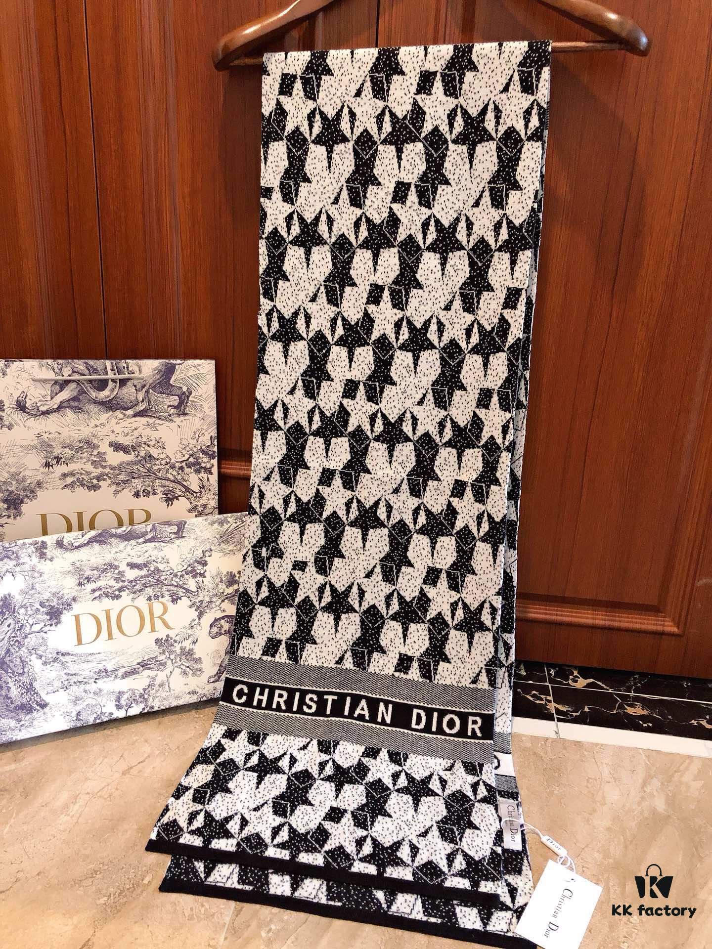 Dior Men's Cashmere Knit Scarf, High-End Classic Design, Matches Store Version