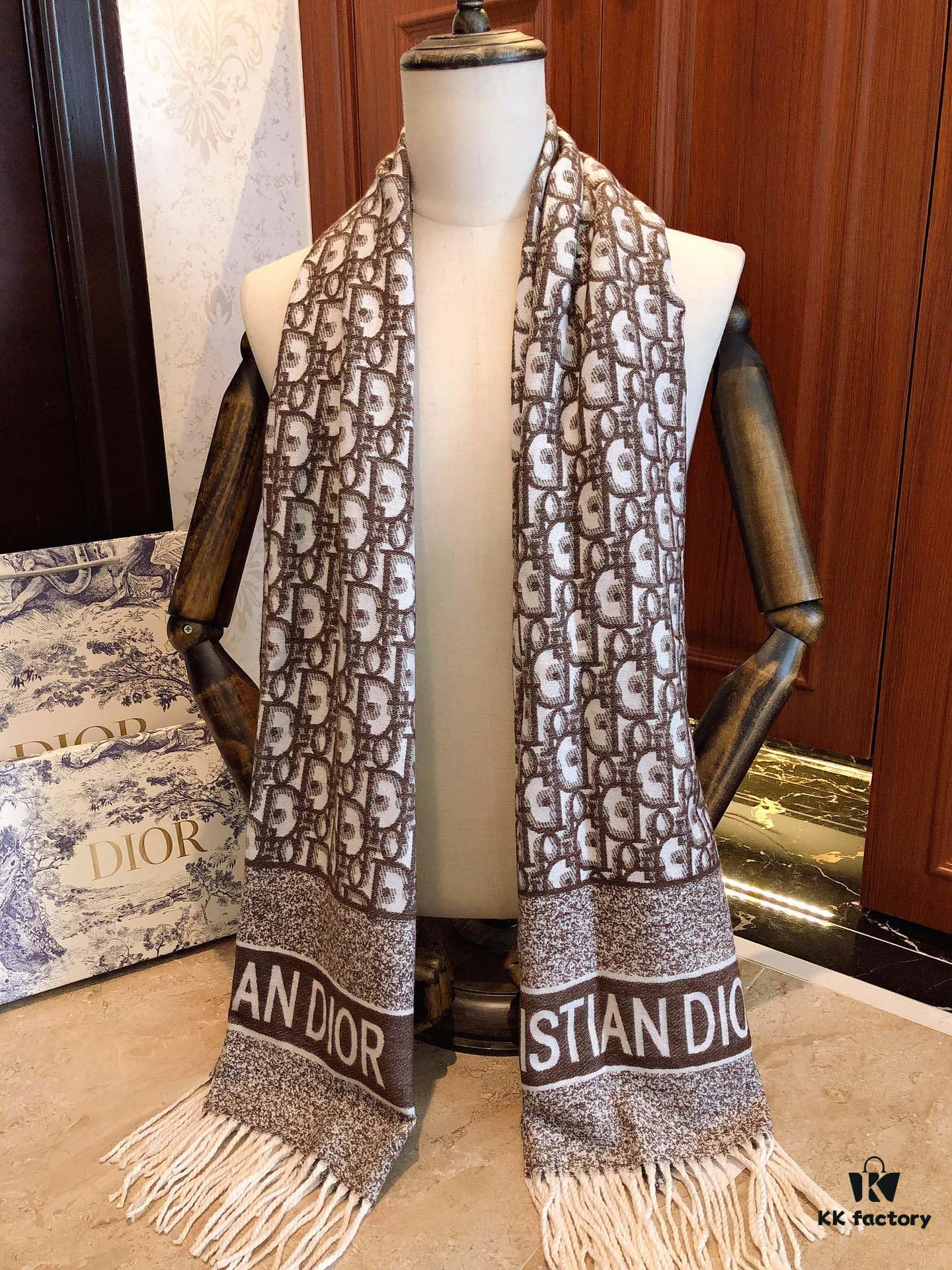 Hot Arrival ‼️ Highly Recommended 【DIOR】 Must-Have! Latest Designer Double-Sided Cashmere Scarf – Extremely Versatile and Elegant!