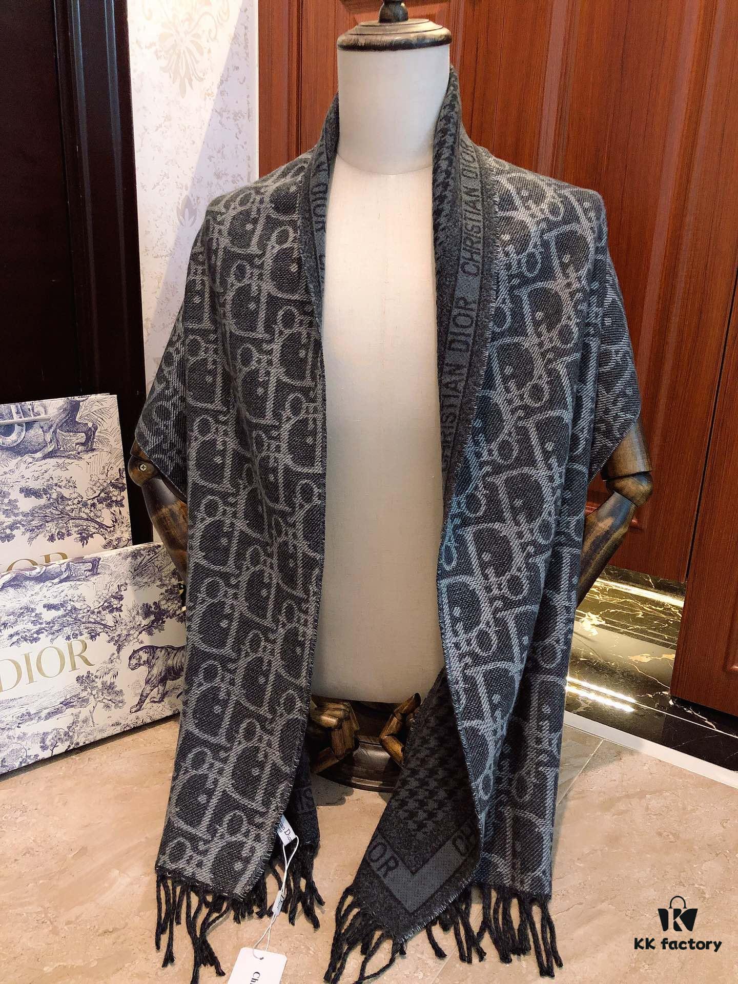 DIOR Latest Scarf, Super Soft and Stylish Double-Sided Design!