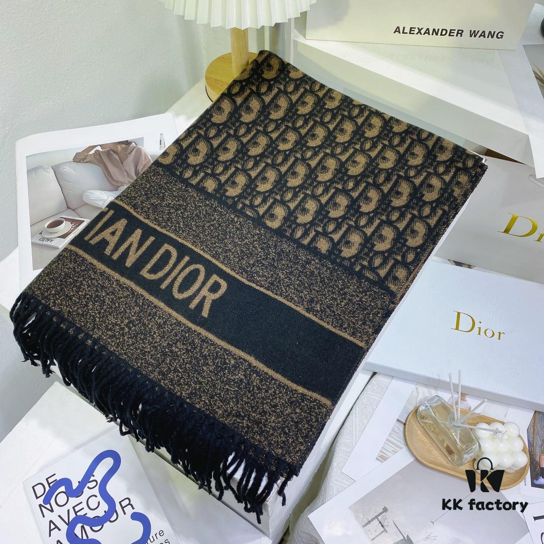 New Dior-style Silver Thread Core Yarn Scarf, Fashionable Luxury Design, Exquisitely Crafted, Two Colors in Stock