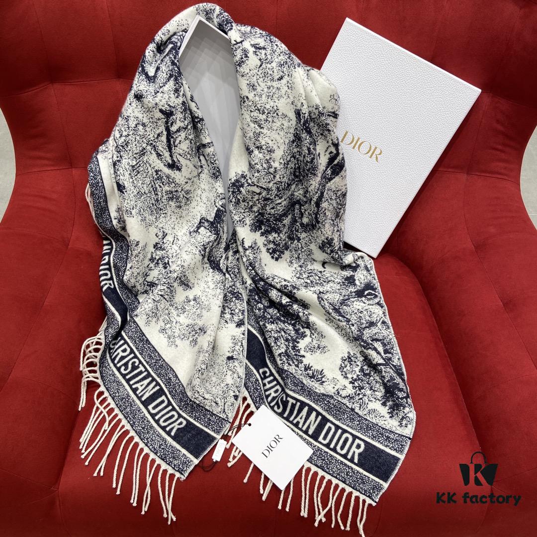 Ruyi Print Dior-style Practical Shawl Everyone Should Own