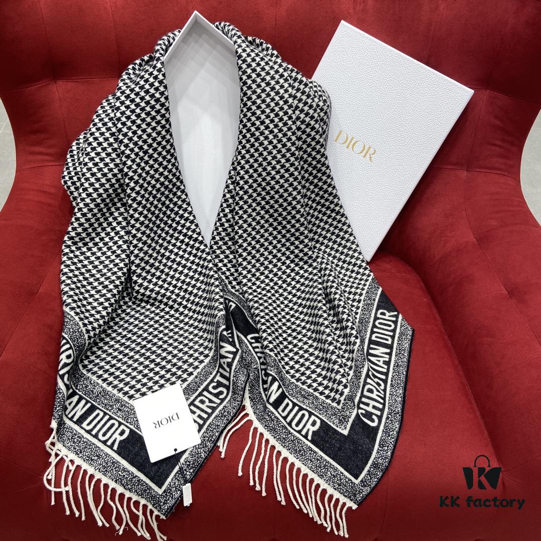 Thousand Bird Check Dior-style Essential Shawl – A Must-Have for Every Wardrobe