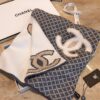 CHANEL Recommended Scarf – Exquisitely Soft and Luxurious Pure Color Design