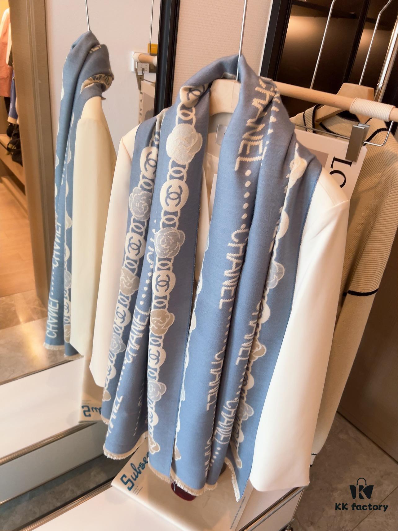 Chanel 23AW Cashmere Scarf - Youthful and Stylish, Must-Have for Chanel Lovers