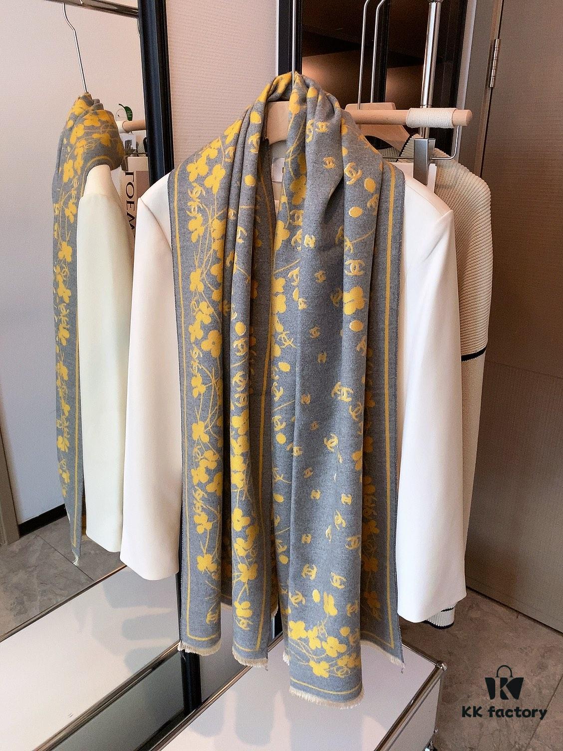 Luxury Premium Cashmere Scarf - Chanel Style Tiny Floral Print, 100% Pure Cashmere, Albas Pure Goat Wool, 32S Yarn, Ultra Soft & Lightweight, High-End Ring Velvet Texture