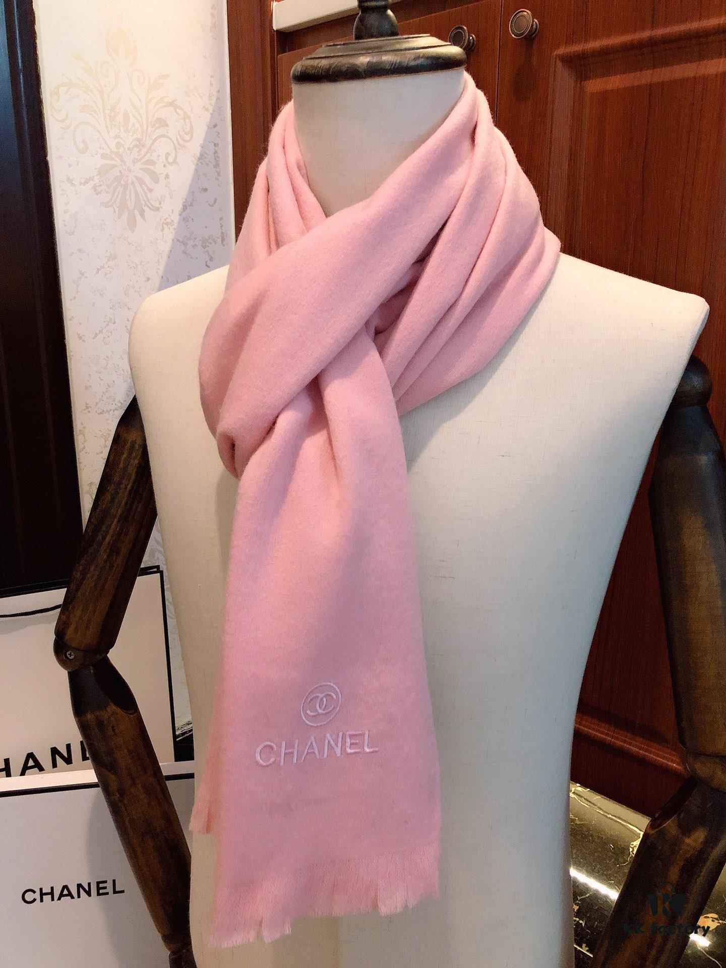 Chanel New Top-Tier Exquisite Angora Wool Unisex Style Limited at Boutiques