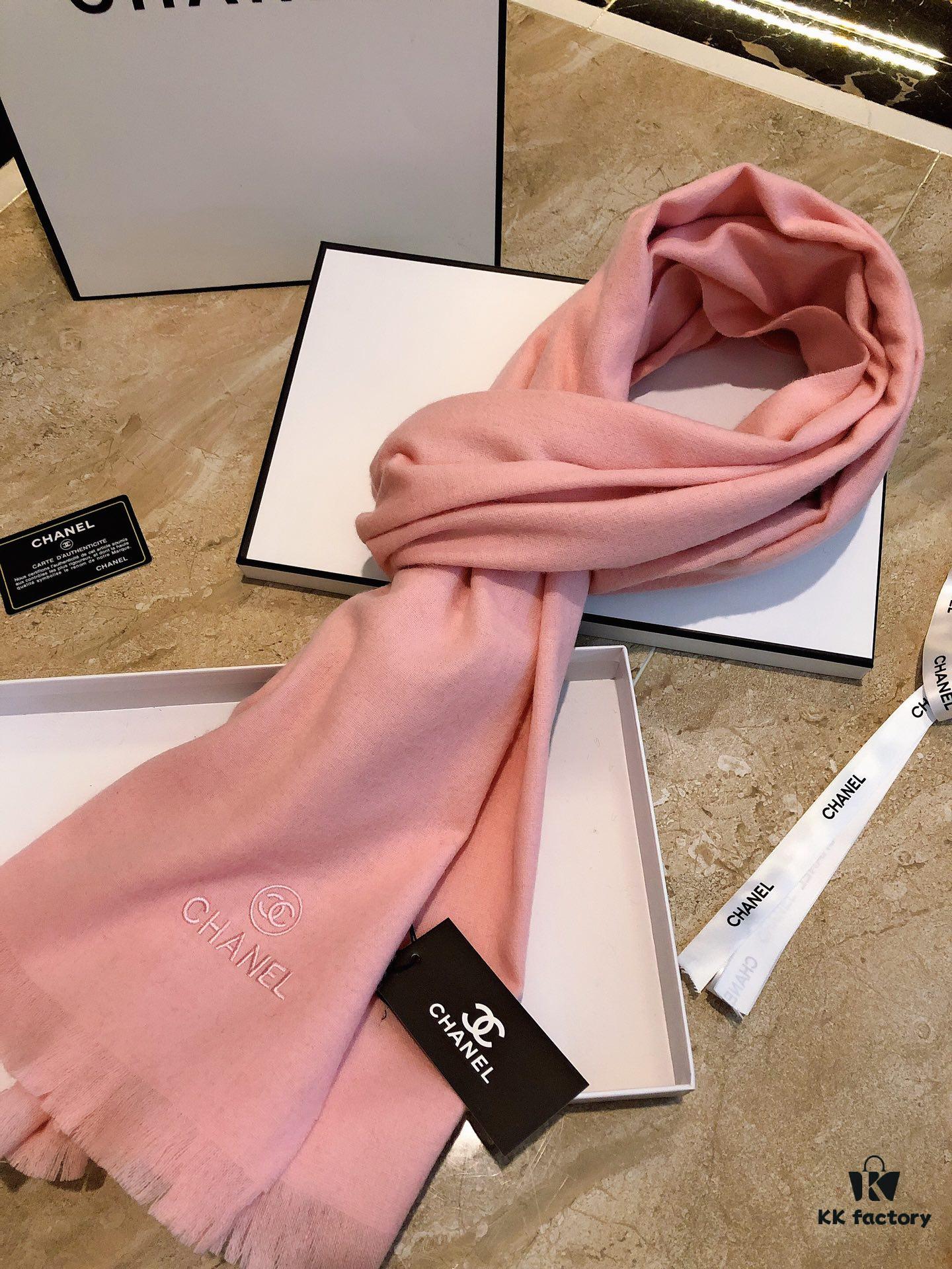 Chanel New Top-Tier Exquisite Angora Wool Unisex Style Limited at Boutiques