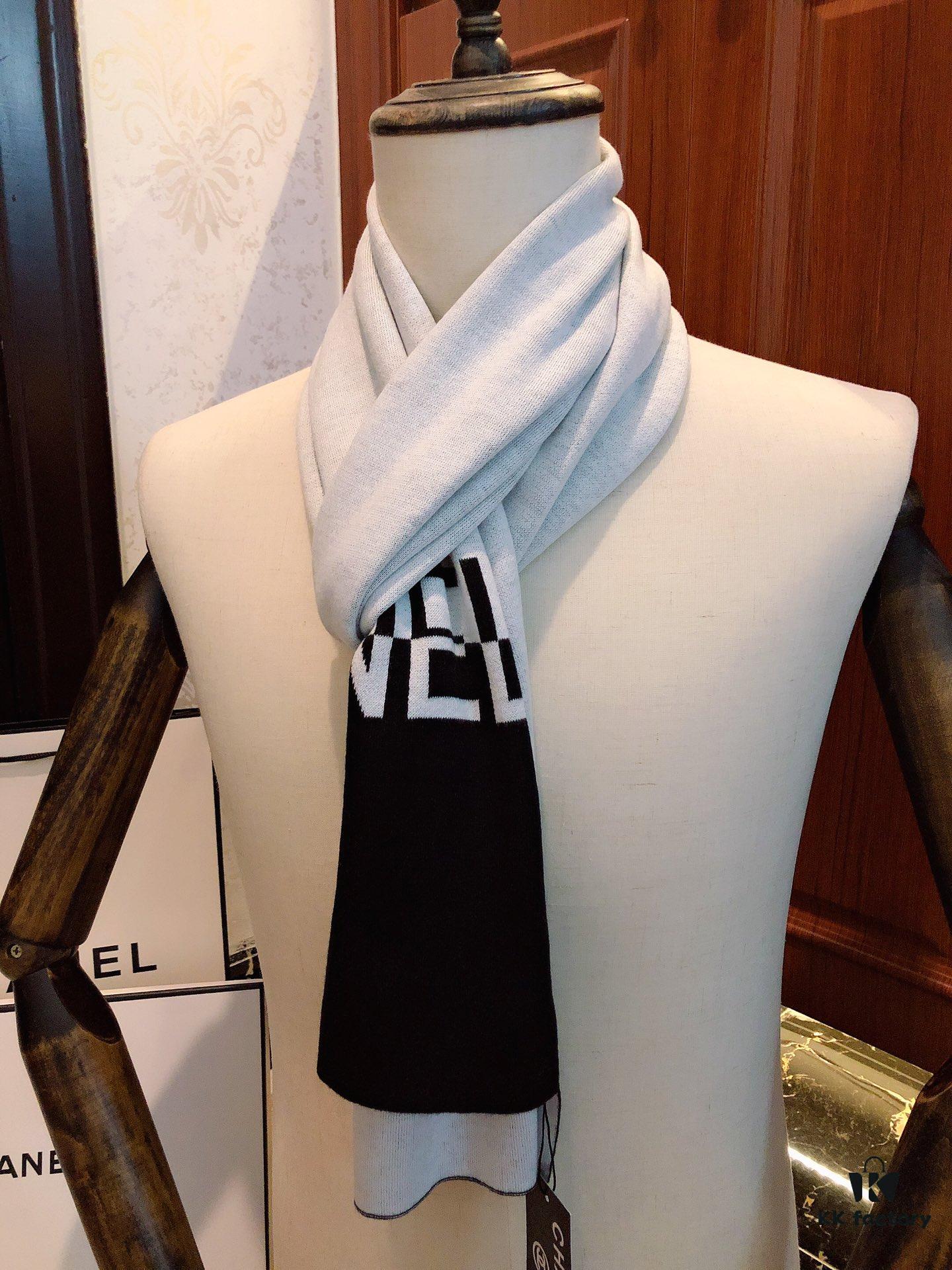 CHANEL (Chanel) Synchronized with Boutique, High-End Cashmere Knit Scarf! Classic Men's Design, Elegant and Versatile