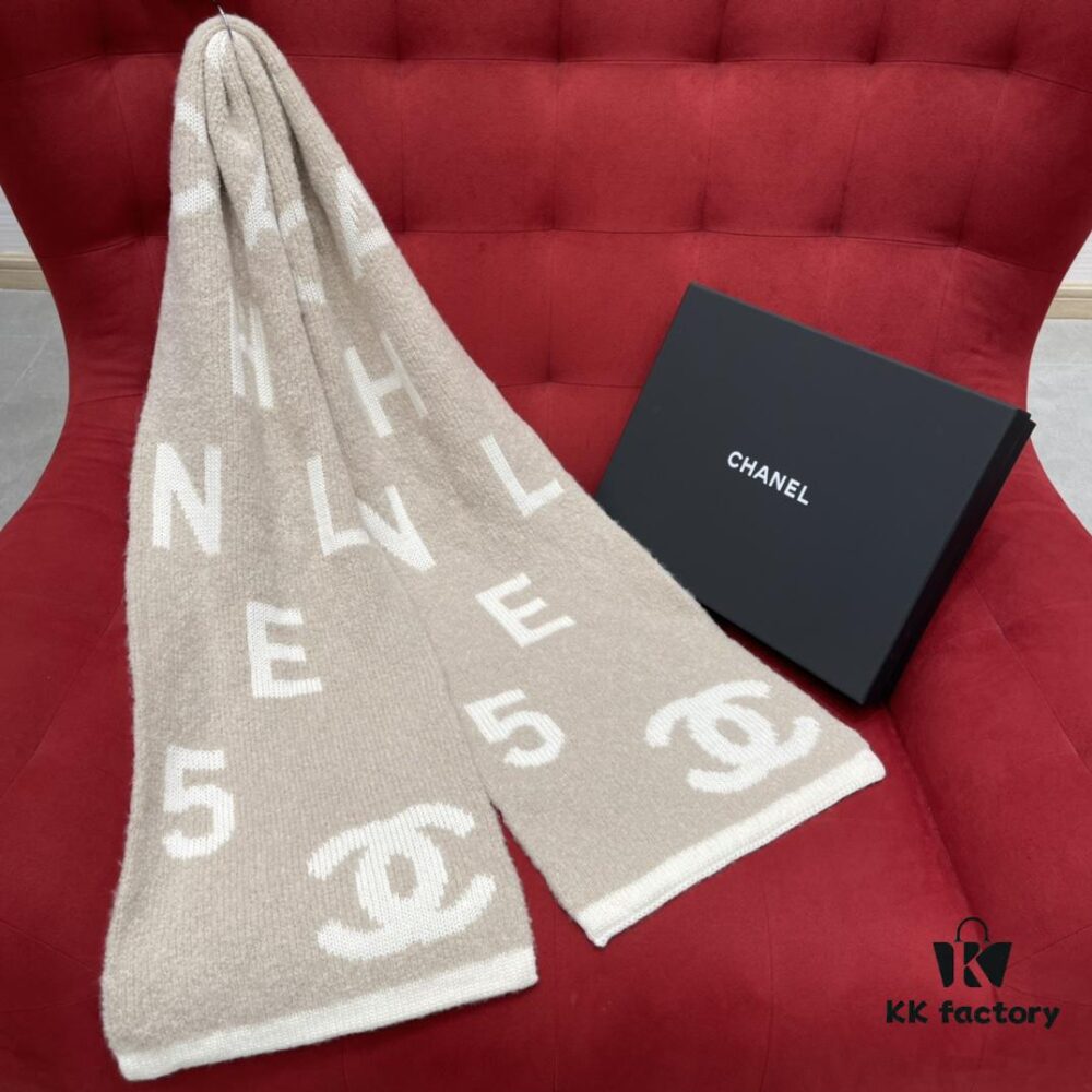 CHANEL Monogram No.5 Scarf, Double-Sided Two-Tone Jacquard Scarf, 49% Cashmere, 40% Wool, 11% Silk Fabric, Soft and Cozy, 30*180CM