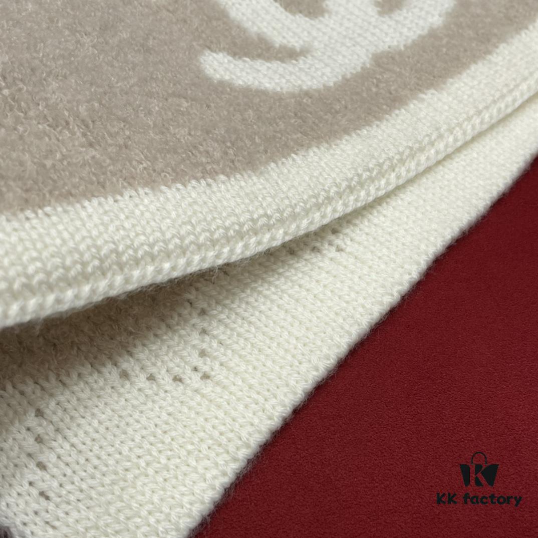 CHANEL Monogram No.5 Scarf, Double-Sided Two-Tone Jacquard Scarf, 49% Cashmere, 40% Wool, 11% Silk Fabric, Soft and Cozy, 30*180CM