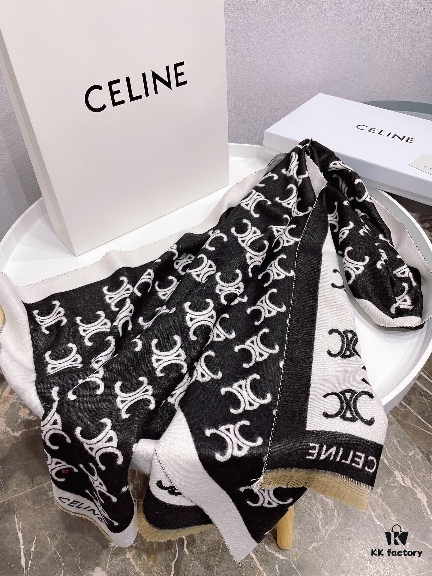 CELINE New Arrival Exquisitely Designed, Stylish and Warm-Resistant Piece