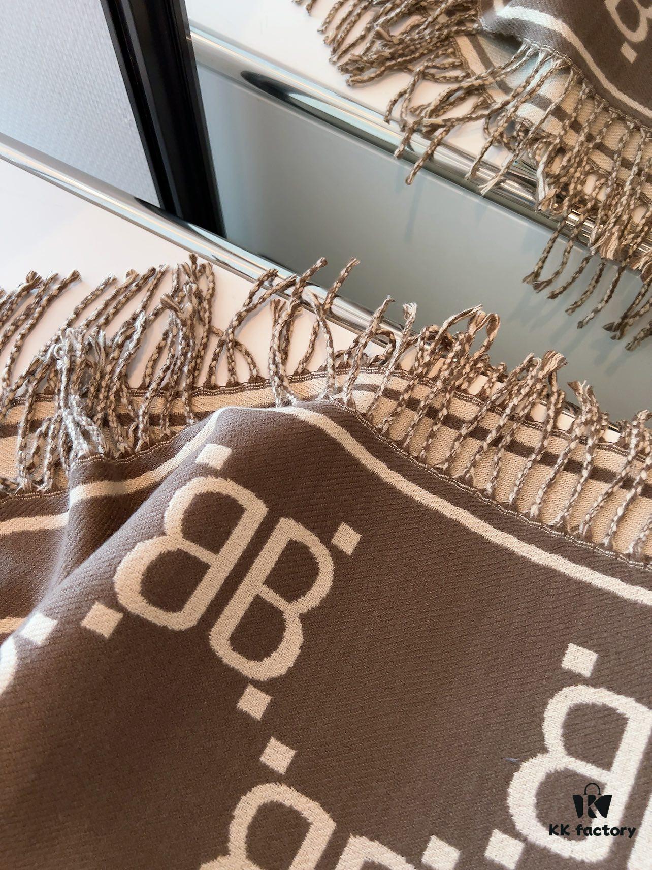 Balenciaga Gucci Collaborative Scarf - A Must-Have Fashion Statement Piece Loved by Celebrities