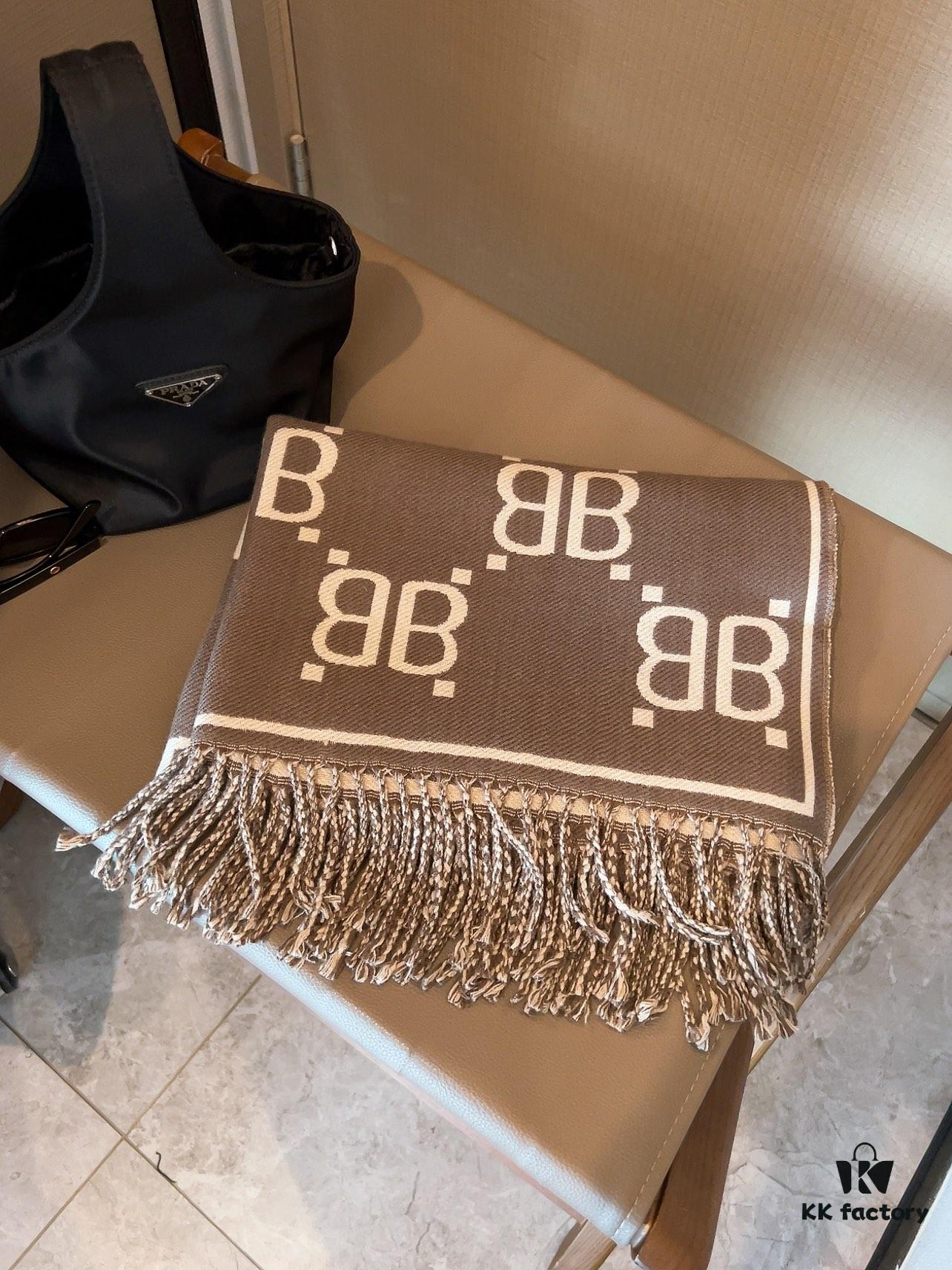 Balenciaga Gucci Collaborative Scarf - A Must-Have Fashion Statement Piece Loved by Celebrities