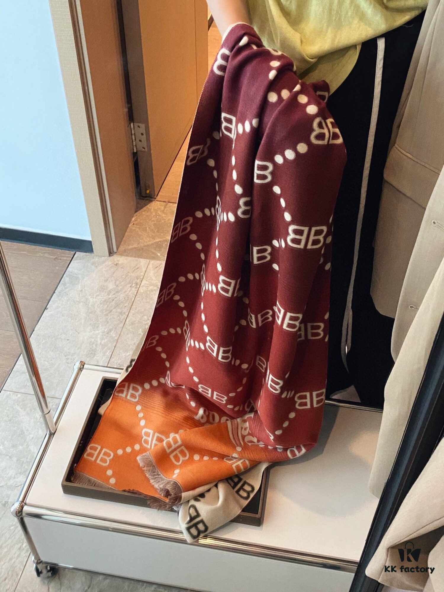 Authentic Balenciaga Gucci Collaboration Scarf - Celebrity-Favorite Luxury Fashion Item