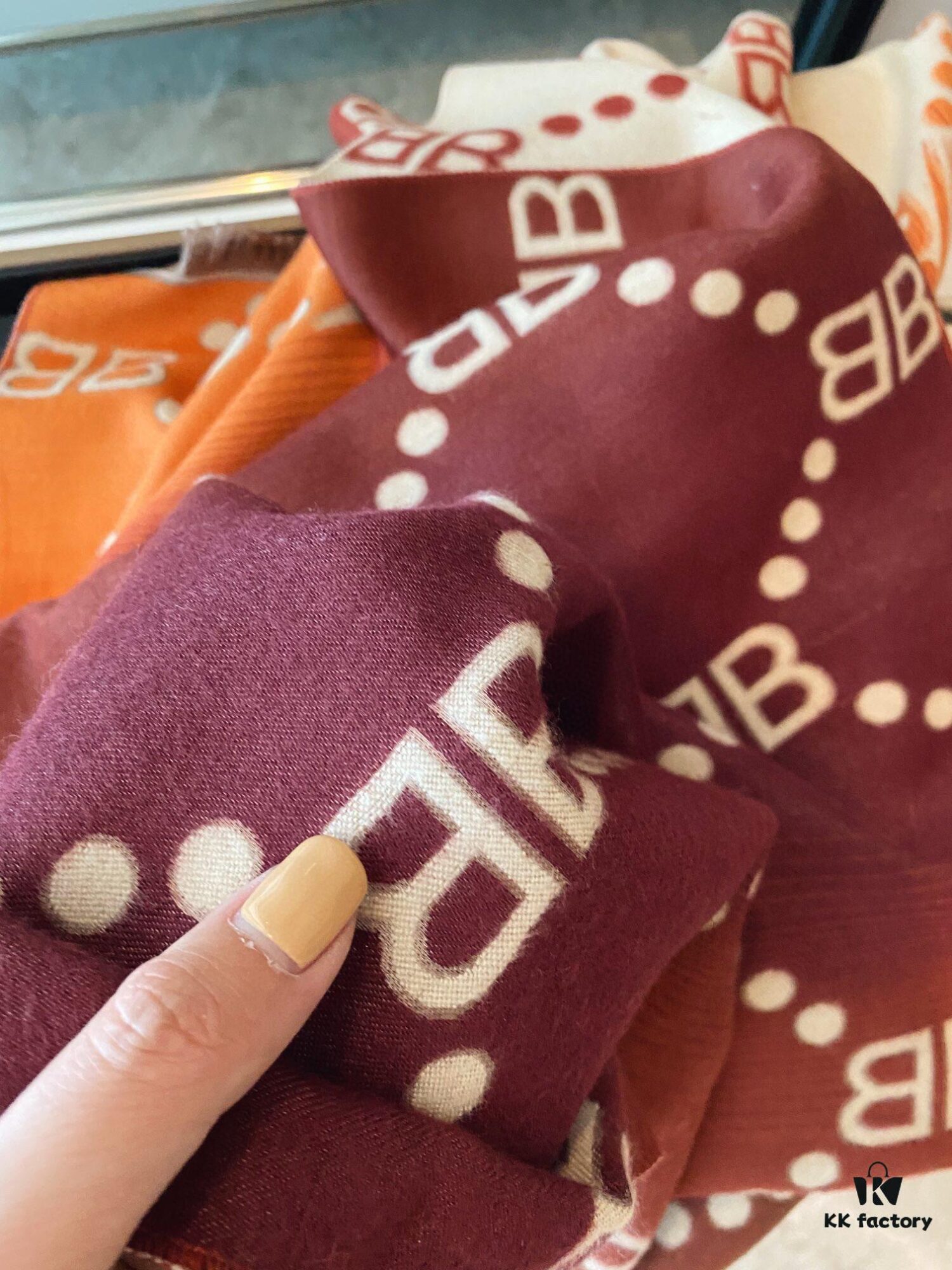 Authentic Balenciaga Gucci Collaboration Scarf - Celebrity-Favorite Luxury Fashion Item