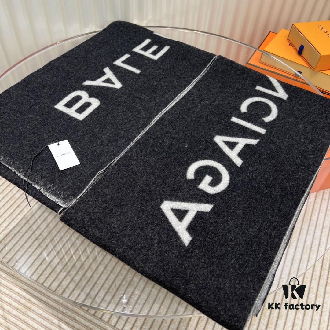 Balenciaga Classic Letter Double-Sided Cashmere Scarf