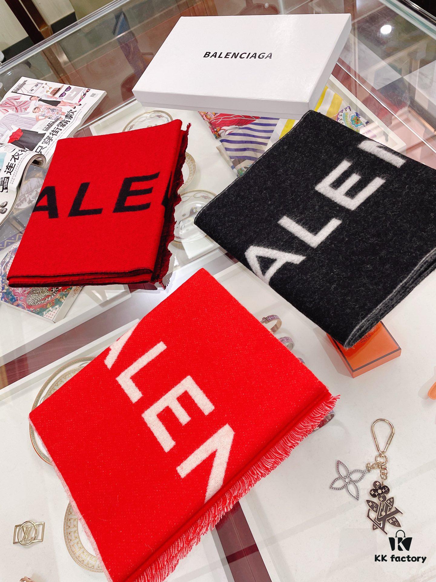 Balenciaga Classic Letter Double-Sided Cashmere Scarf