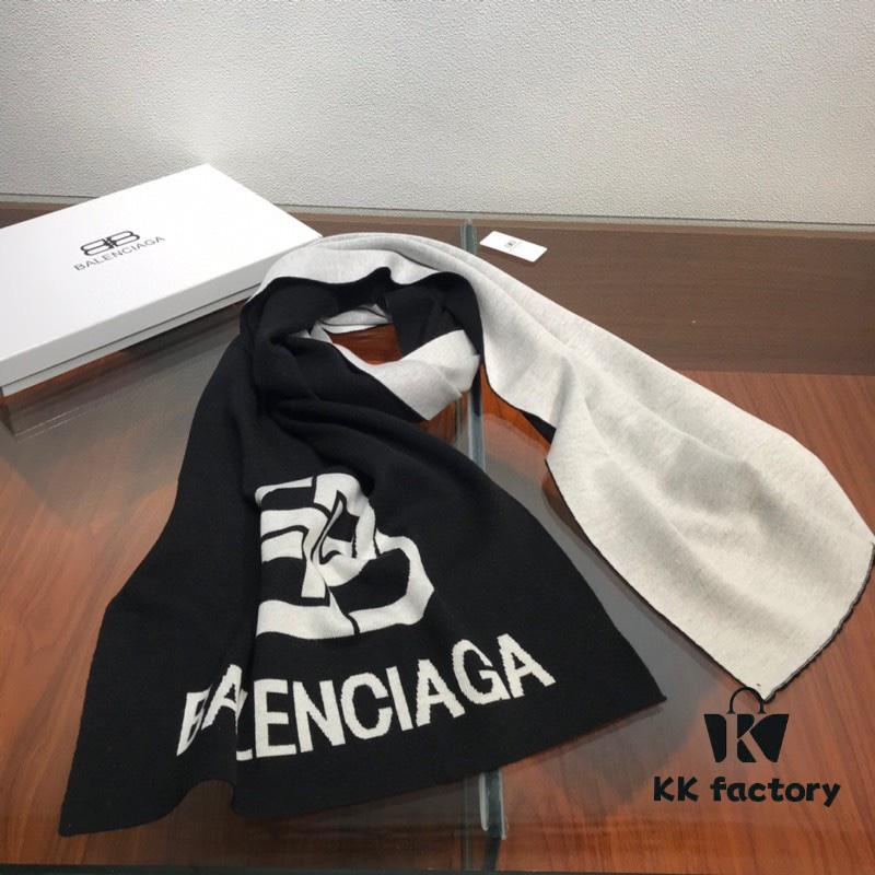 Balenciaga 100% Cashmere Scarf, 2020 Fall/Winter New Arrival, Black and White Color Block, Elegant Logo Jacquard, Soft and Skin-Friendly, Long Scarf 45*180cm, Solid Color (Retail Style)