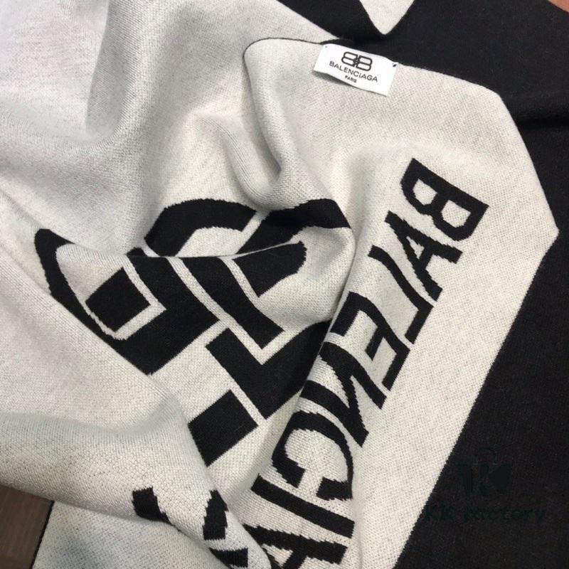 Balenciaga 100% Cashmere Scarf, 2020 Fall/Winter New Arrival, Black and White Color Block, Elegant Logo Jacquard, Soft and Skin-Friendly, Long Scarf 45*180cm, Solid Color (Retail Style)