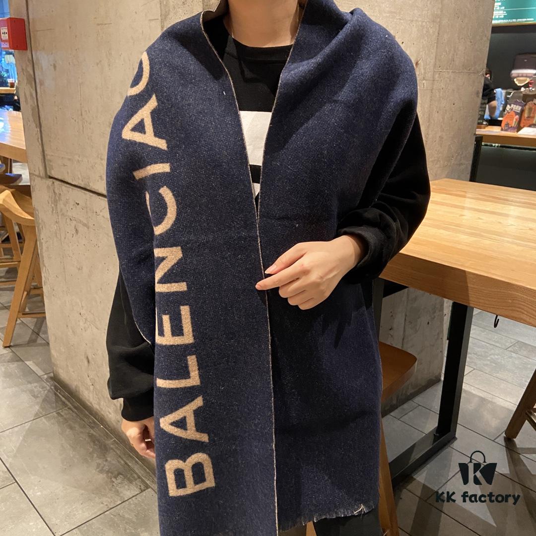Balenciaga Classic Letter Double-Sided Cashmere Scarf
