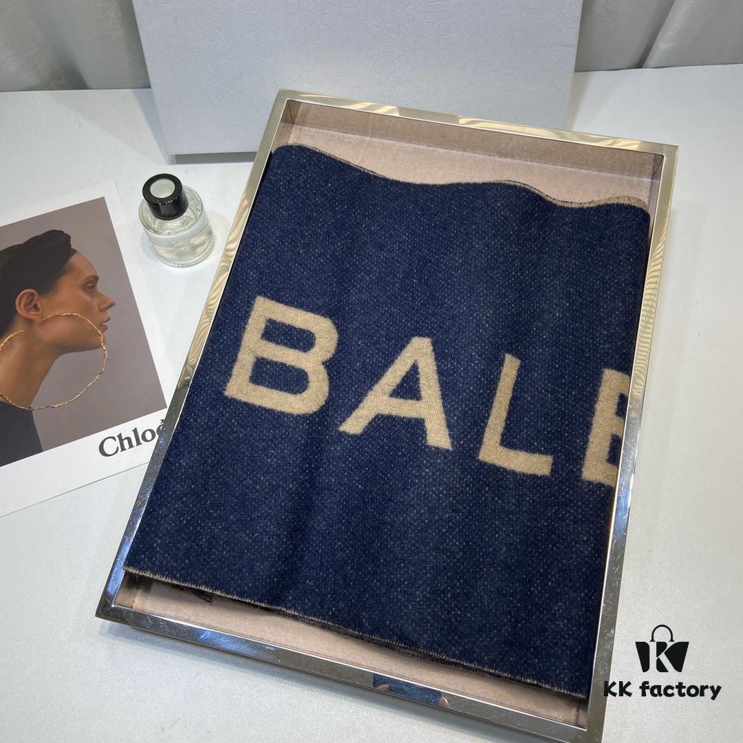 Balenciaga Classic Letter Double-Sided Cashmere Scarf
