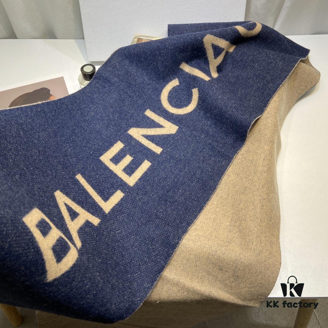 Balenciaga Classic Letter Double-Sided Cashmere Scarf