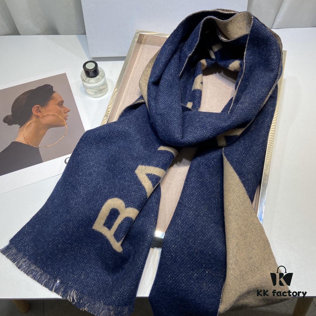 Balenciaga Classic Letter Double-Sided Cashmere Scarf