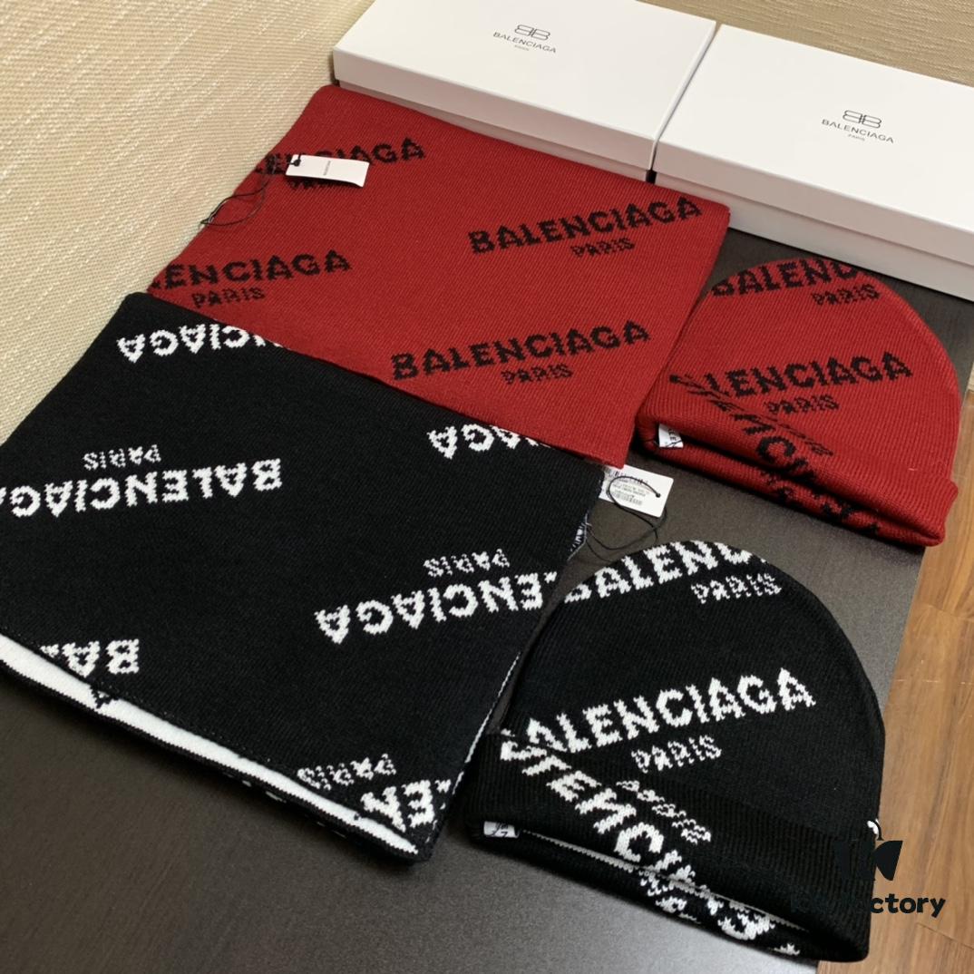 Balenciaga Hat, a Timeless Symbol of Fashion and Youth, Perfect Black and White Combination, Essential for Trendsetters! 100% Cashmere, Elegant Logo Jacquard, Soft and Skin-Friendly Texture