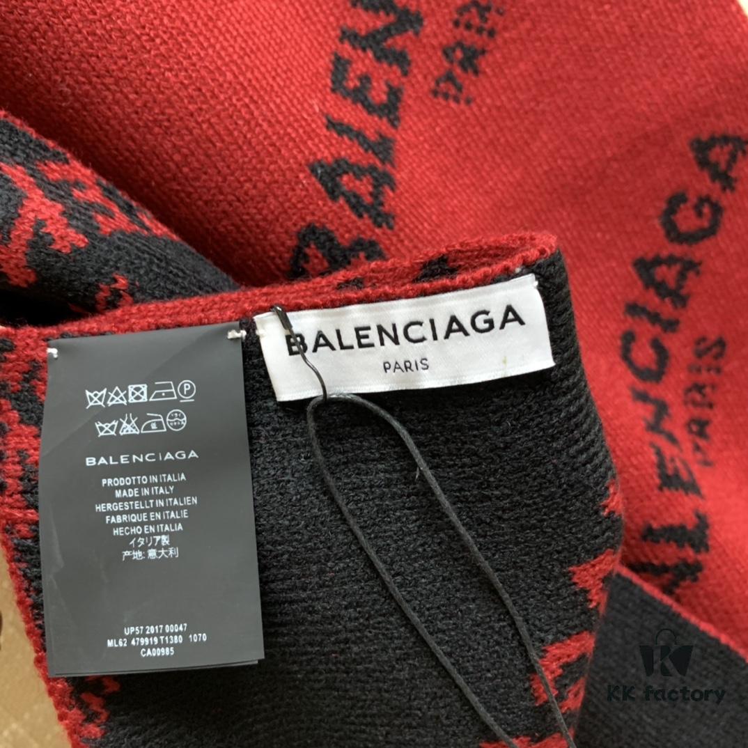 Balenciaga, synonymous with fashion and youth, perfect black and white combination, a must-have for trendsetters! 100% cashmere! Elegant logo jacquard! Soft and skin-friendly texture! New autumn/winter scarf (boutique style) 38:220 cm long scarf!
