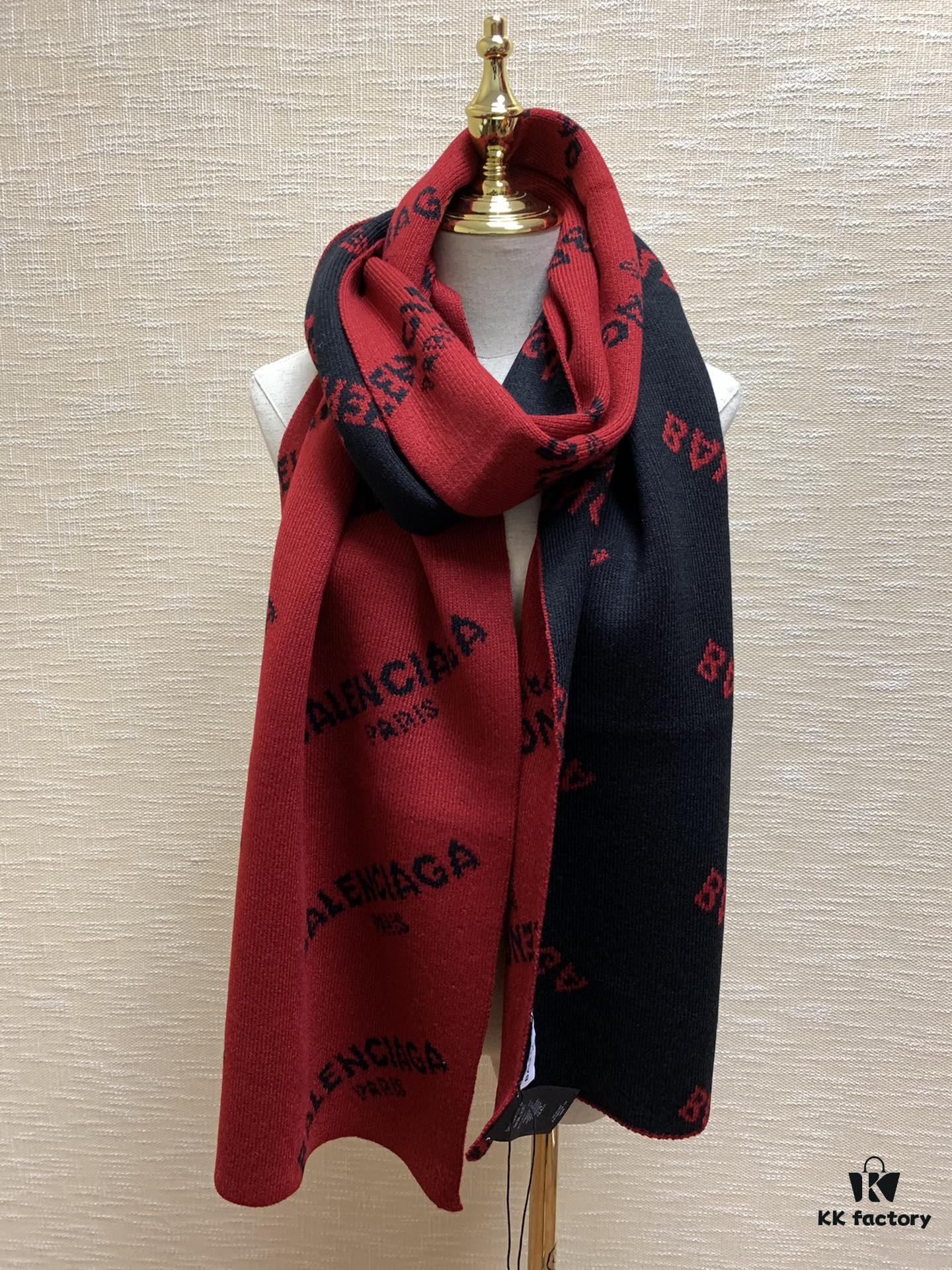 Balenciaga, synonymous with fashion and youth, perfect black and white combination, a must-have for trendsetters! 100% cashmere! Elegant logo jacquard! Soft and skin-friendly texture! New autumn/winter scarf (boutique style) 38:220 cm long scarf!