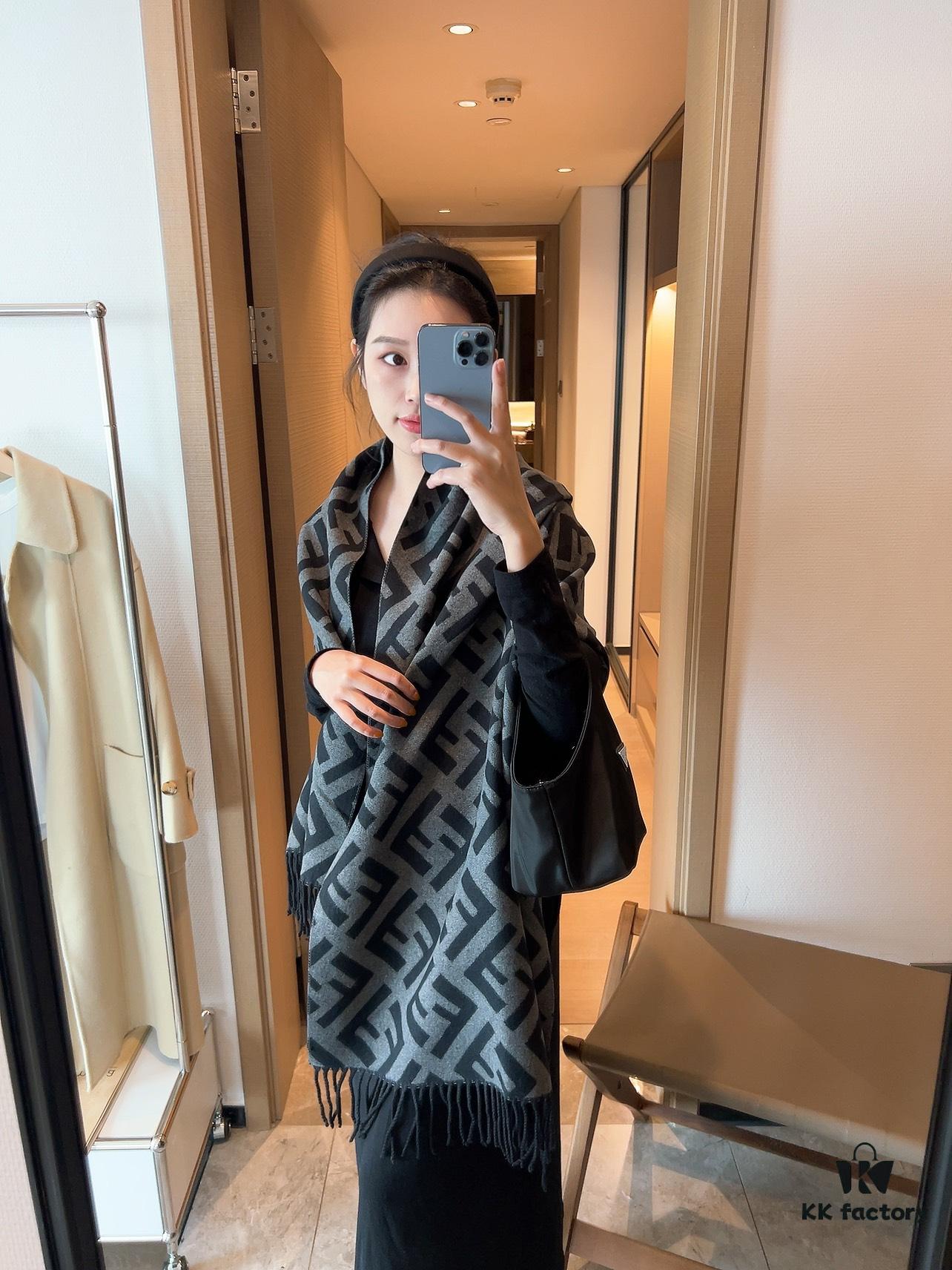 FENDI Latest Scarf, Super Soft and Stylish Double-Sided Design