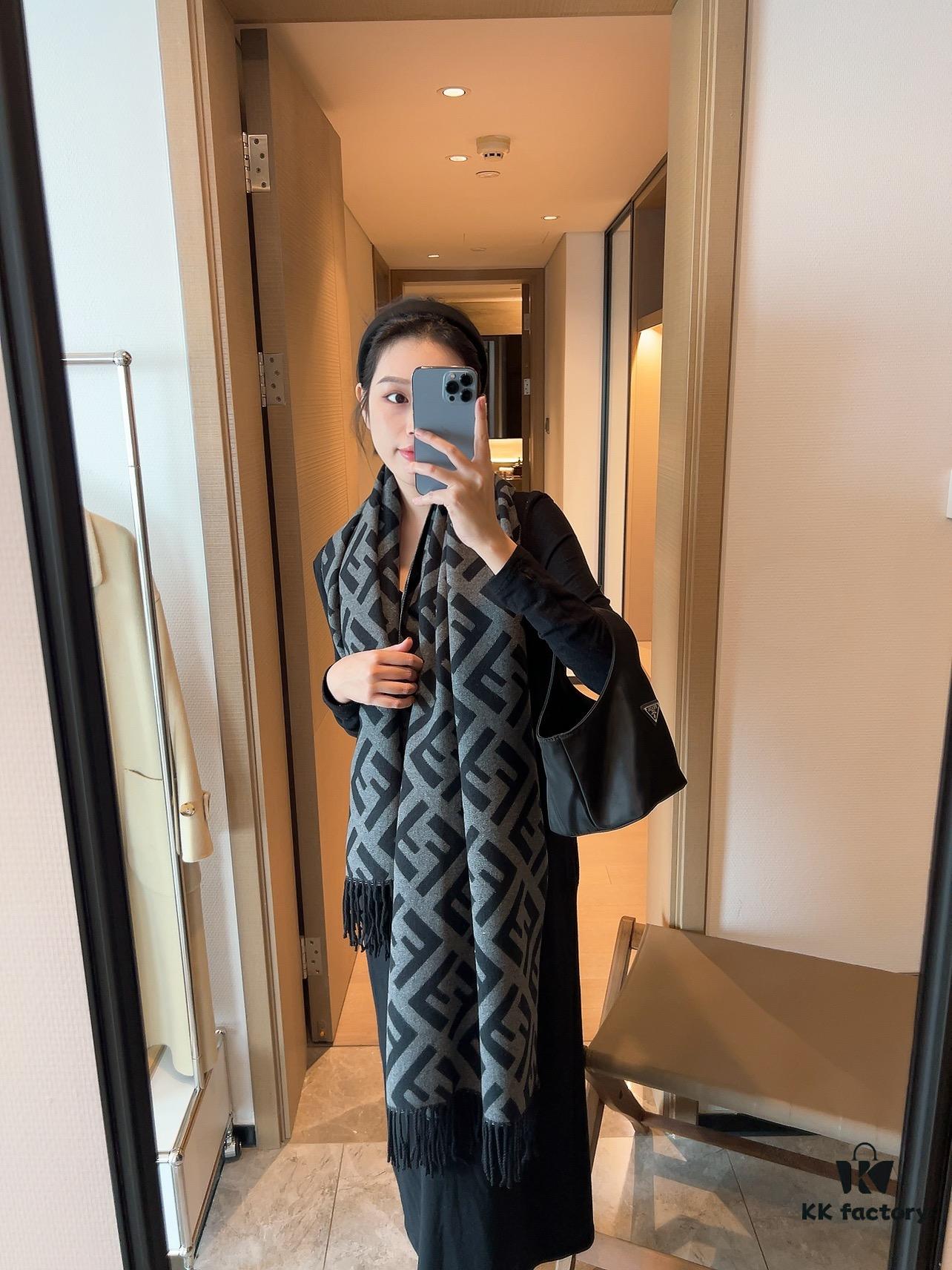 FENDI Latest Scarf, Super Soft and Stylish Double-Sided Design