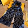FENDI (Fendi) High-End Cashmere Knit Scarf, Synchronized with Boutique
