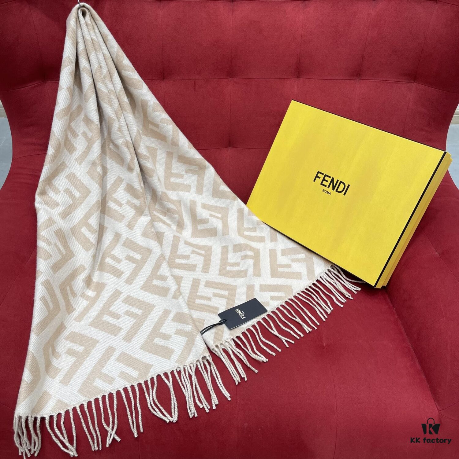 New Color Fendi Large Fringe Logo Double-Sided Cashmere Scarf FF Monogram in Perfect Autumn-Winter Hue