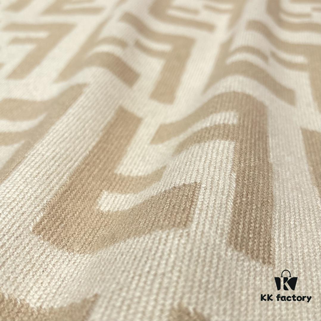 New Color Fendi Large Fringe Logo Double-Sided Cashmere Scarf FF Monogram in Perfect Autumn-Winter Hue