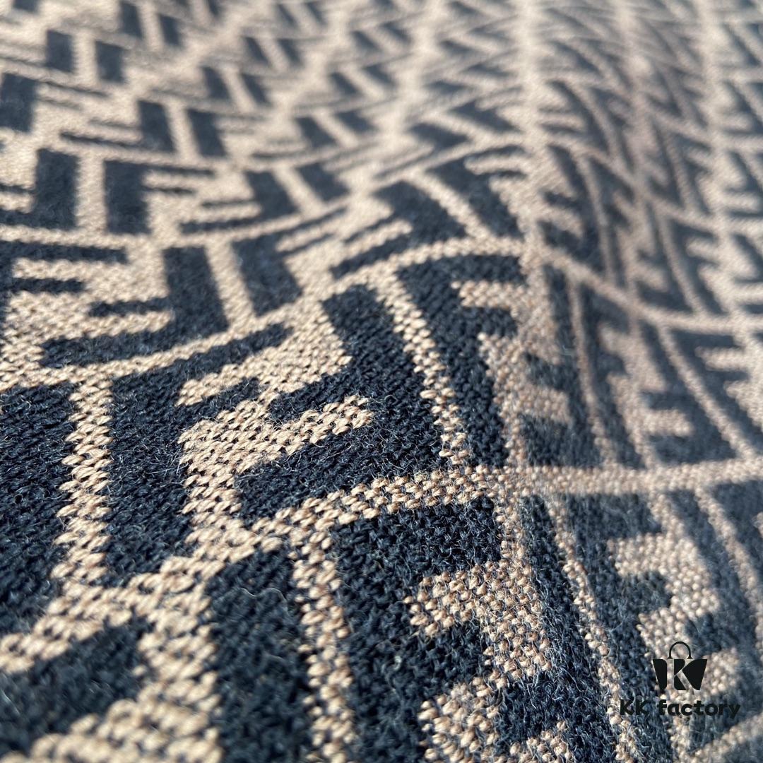 FENDI 100% Cashmere Scarf with Small FF Pattern – Elegant and Luxurious Winter Essential