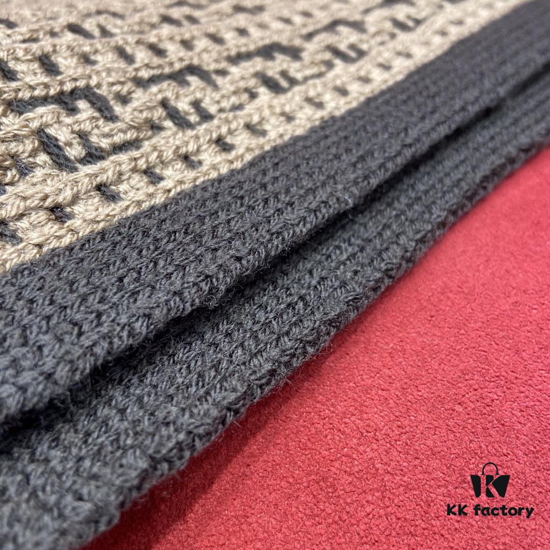 Brown FENDI Woven Wool Scarf 🧣 Timeless FF Monogram Pattern, Soft and Luxurious 100% Pure Wool Fabric, 30*180cm