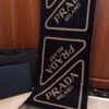 Prada Latest Couple Scarf Double-Sided Jacquard Scarf, Large and Minimalist, The Ultimate Choice for Successful Men, Classic Pattern with Logo Design, Fashionable Colors Exuding a Sophisticated Atmosphere, Fully Meeting Your Demands for Style and Quality