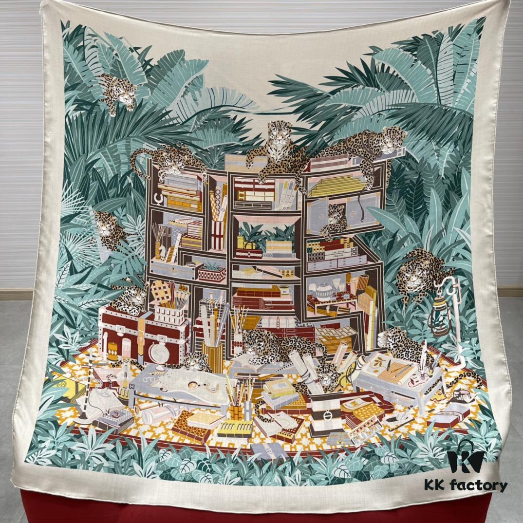 Hermes Shawl with Twelve Leopard Motif, 70% Cashmere and 30% Mulberry Silk, Popular 140x140 Size