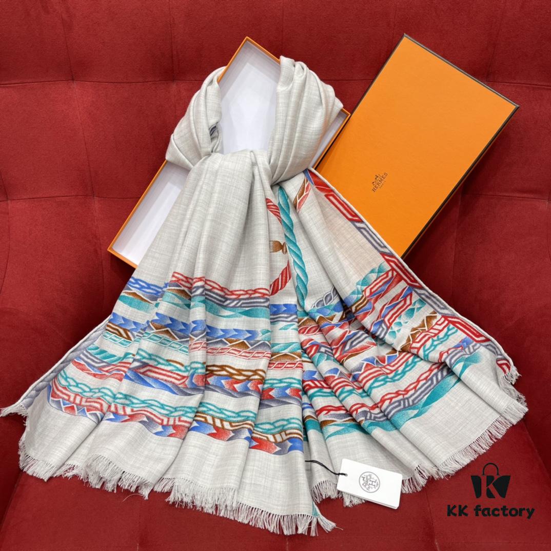 Hermes Bathrobe Shawl 90*180cm 70% Cashmere 30% Mulberry Silk Plaid Scarf Suitable for All Seasons Velvet Fabric Warm in Winter Cool in Summer