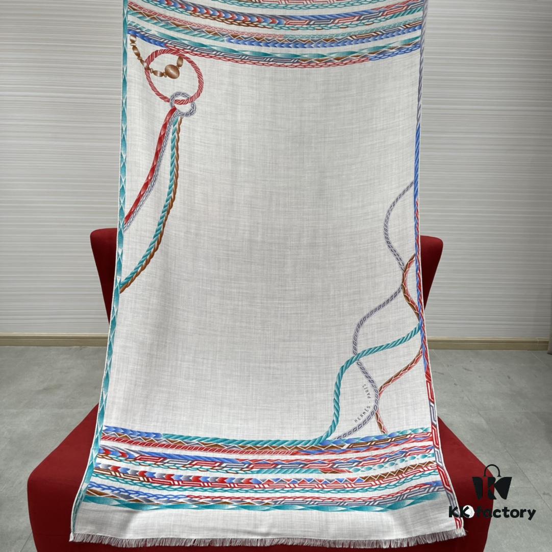Hermes Bathrobe Shawl 90*180cm 70% Cashmere 30% Mulberry Silk Plaid Scarf Suitable for All Seasons Velvet Fabric Warm in Winter Cool in Summer