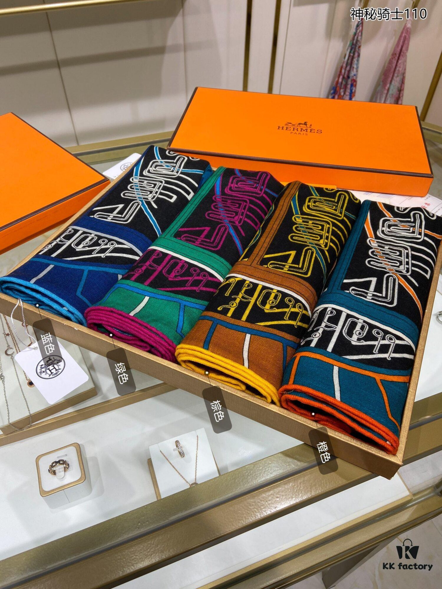 New Cashmere Scarf 👏👏 Everyone Who Buys Says It's Beautiful! 💕【Mystic Knight 110】Cashmere Square Scarf, Top-Grade Craftsmanship, Exceptional Value! Gift-Worthy Like Hermès 🔥 Exquisite 3D Pattern with Special Advanced Technology, Highly Prestigious in Appearance 🌟 Loved by Elegant and Affluent Women