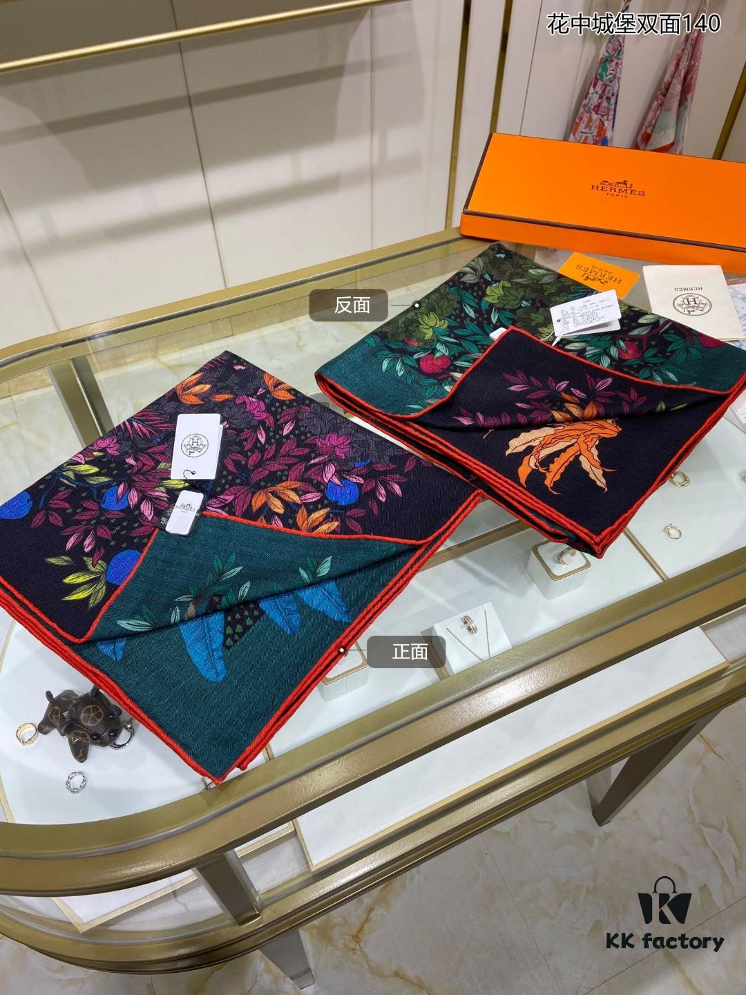 New Cashmere Scarf 🆕🏇🏇 Gorgeous Design Loved by All! 💕【Castle in the Flower Double-Sided 140】Cashmere Square Scarf, Two-Sided Dual Color, Top-Grade Craftsmanship, Exceptional Value! Perfect Gift 🎁💟