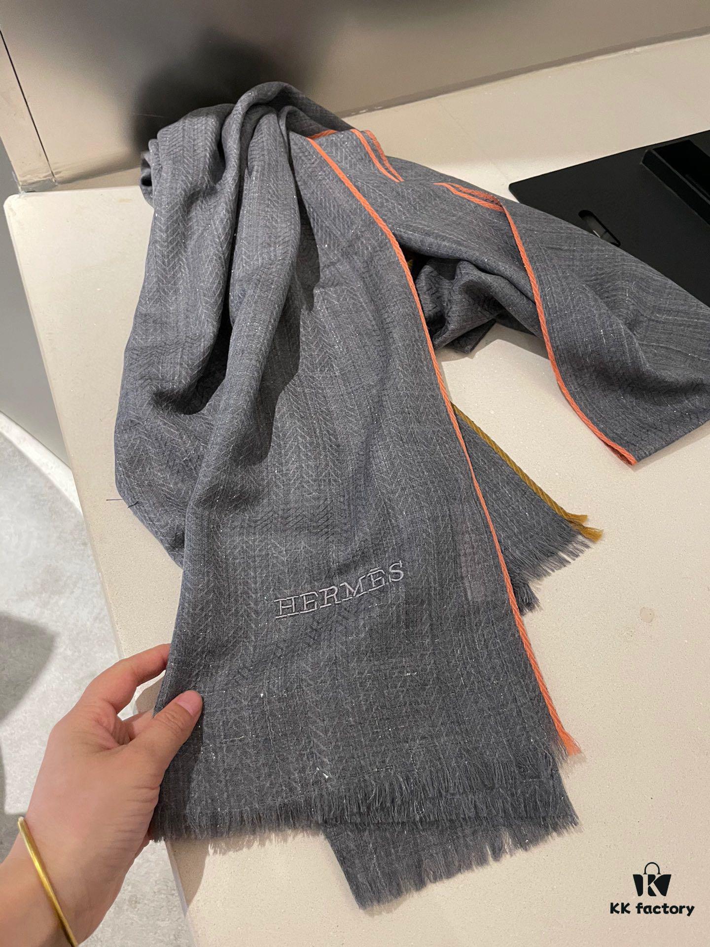 Hermès-style Luxury Scarf with Metal Frame Design, Made from Kashmiri Cashmere