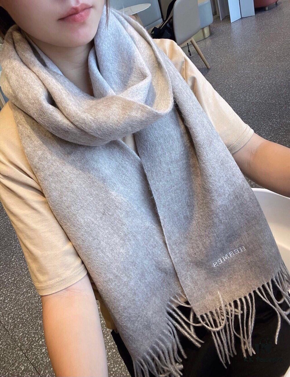 Hermes · Hermès Paris Fashion Show Business Unisex Double-Sided Cashmere Shawl