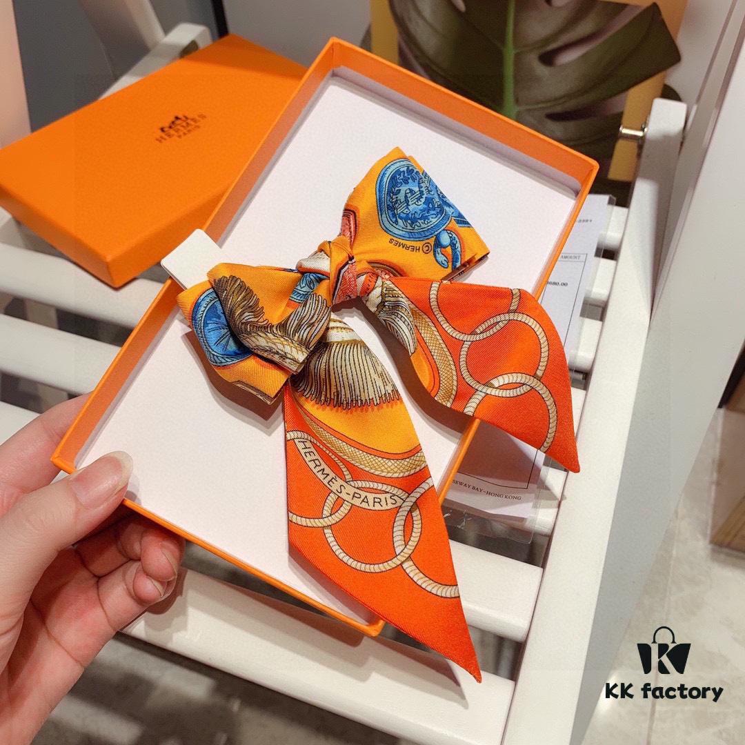 Hermes Twilly with Original Packaging, Rare Original Logo Design, 5*86cm, 100% Silk Twill