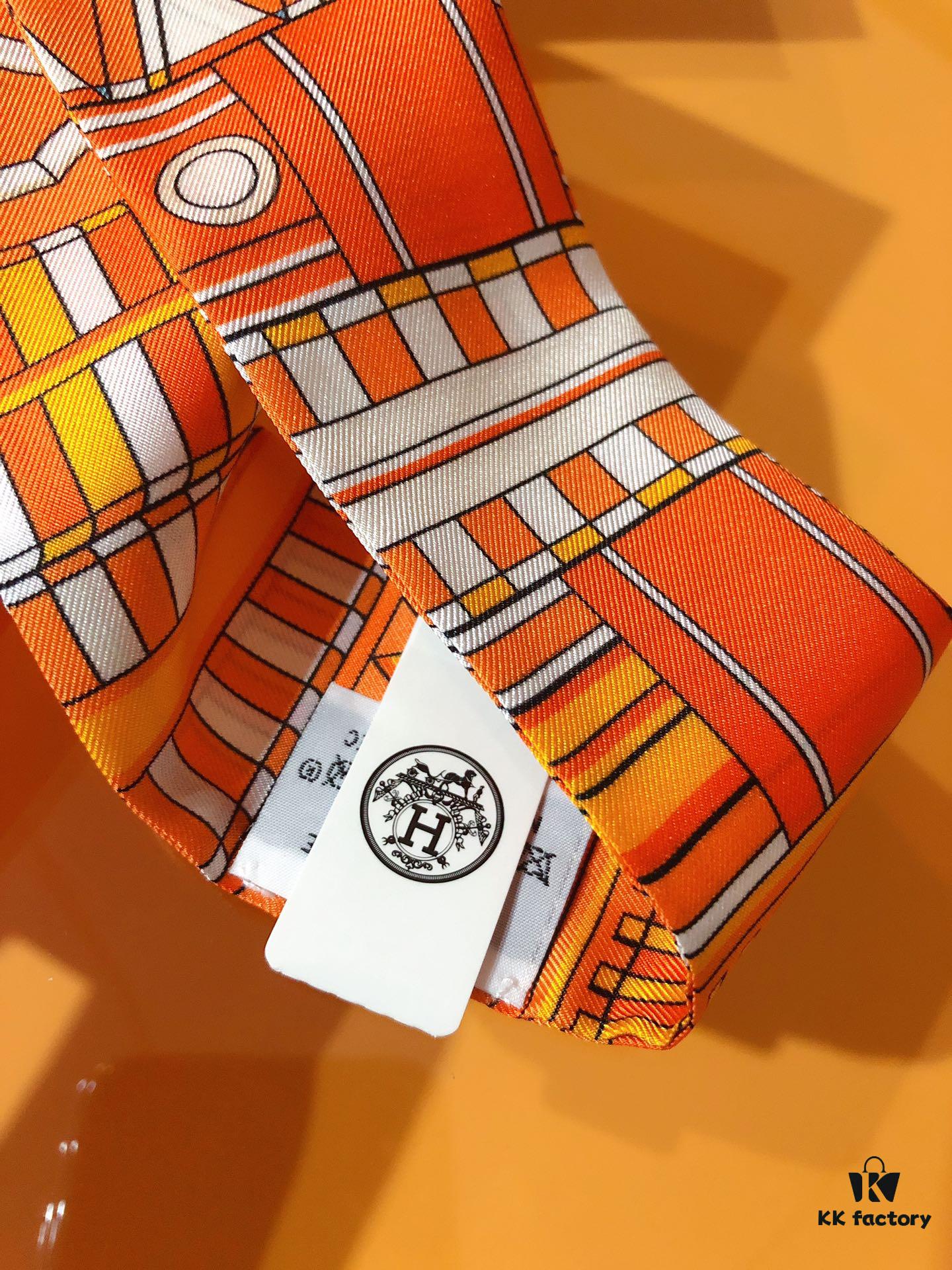 Hermès New Twilly 'Rotating Loop' - Inspired by the 'Rotating Loop' Scarf Design