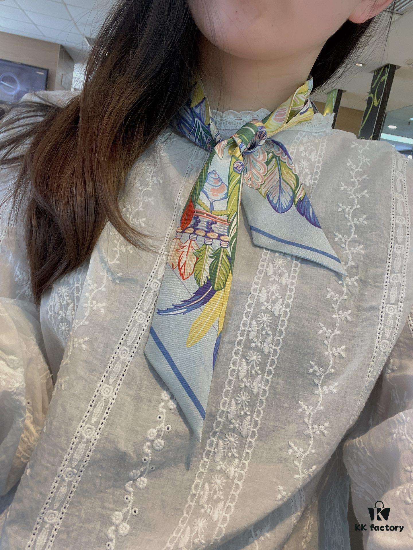 Hermès 'Dance of Peace' Heavyweight Twill Silk Twilly Scarf, New Arrival with Packaging