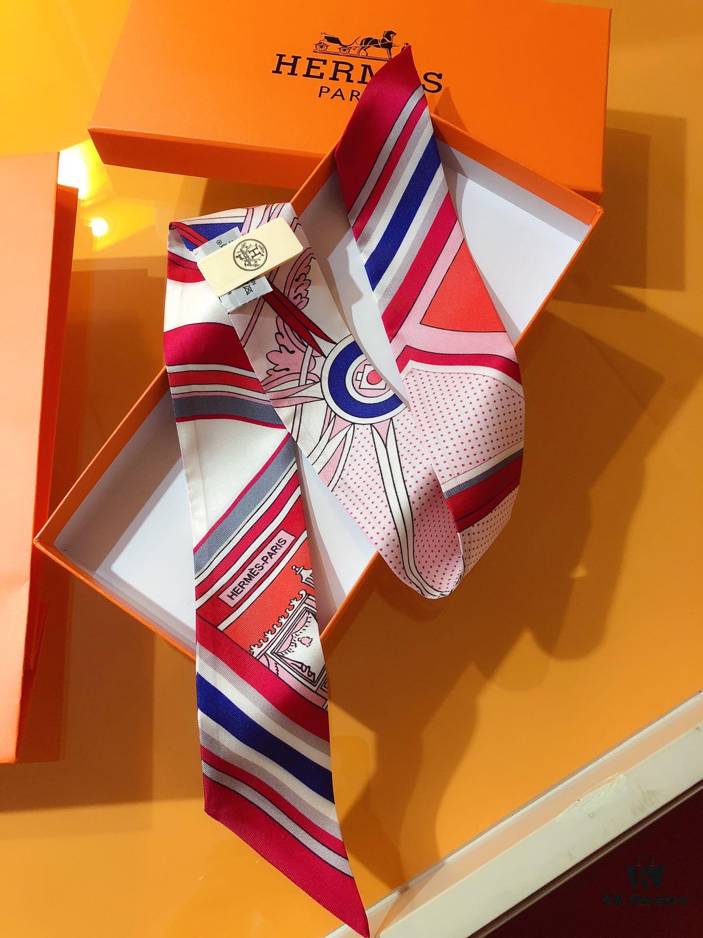 Counter Sync‼️ Hermès Washington Carriage Silk Ribbon‼️ Top-tier Twill Silk, Ultra-fine Printing with Exceptionally Clear Patterns, Perfect Choice for Gifting or Personal Use🎁