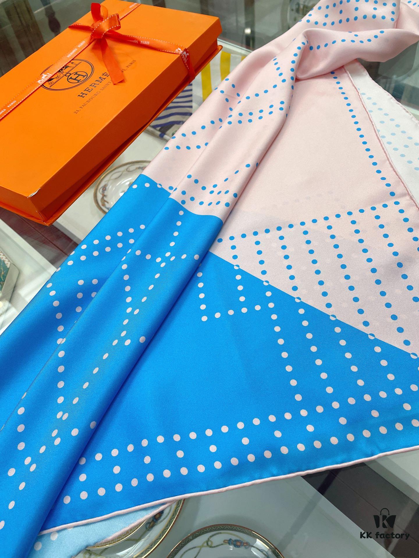 Hermès 2022 New Arrival 'Polka Dot Color-Block Warhorse' Scarf